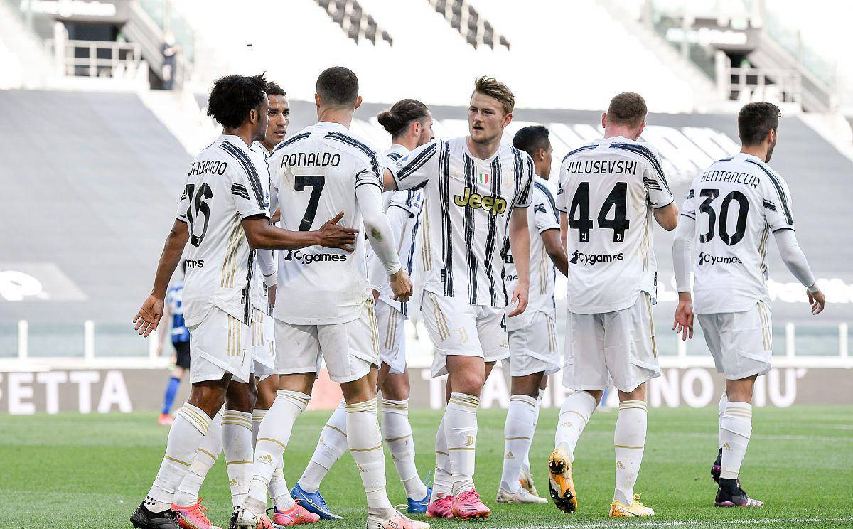 包含尤文图斯战绩挫败，痛失欧冠淘汰机会的词条