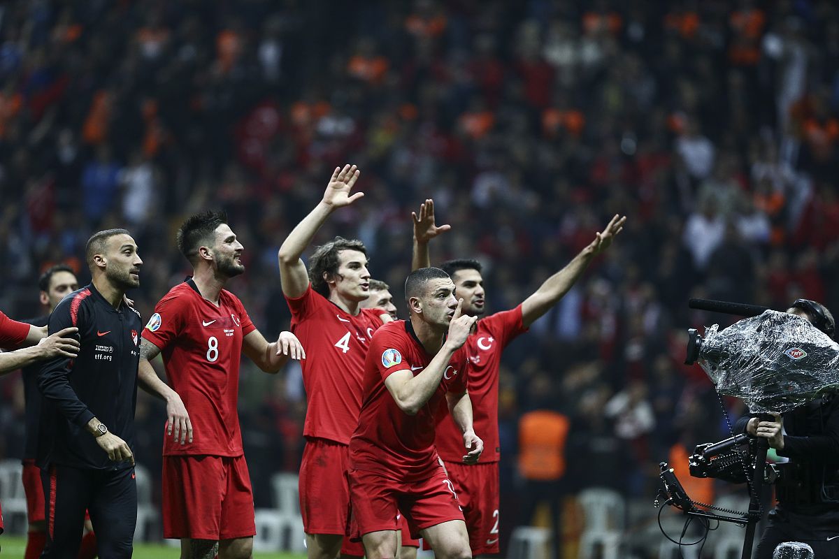 开云官网-包含世界杯焦点战：库里vs拜仁，绝杀引发热议不断的词条