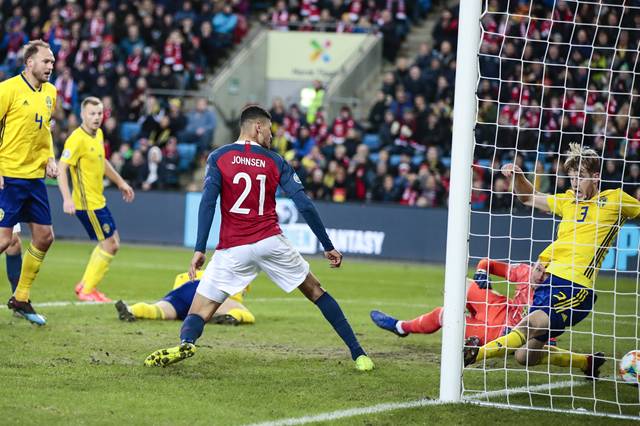 西班牙客场战平挪威排名小组第一