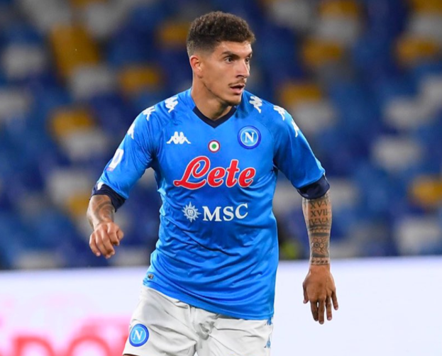 开云体育入口-那不勒斯逆转胜利，实现背水一战