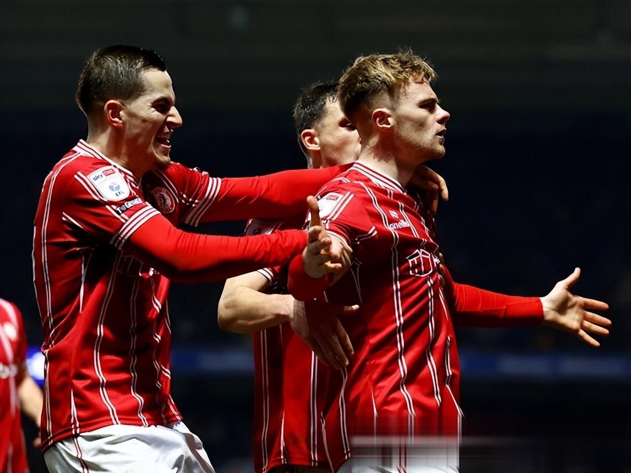 苏格兰发起反扑，阻止荷兰晋级欧洲杯