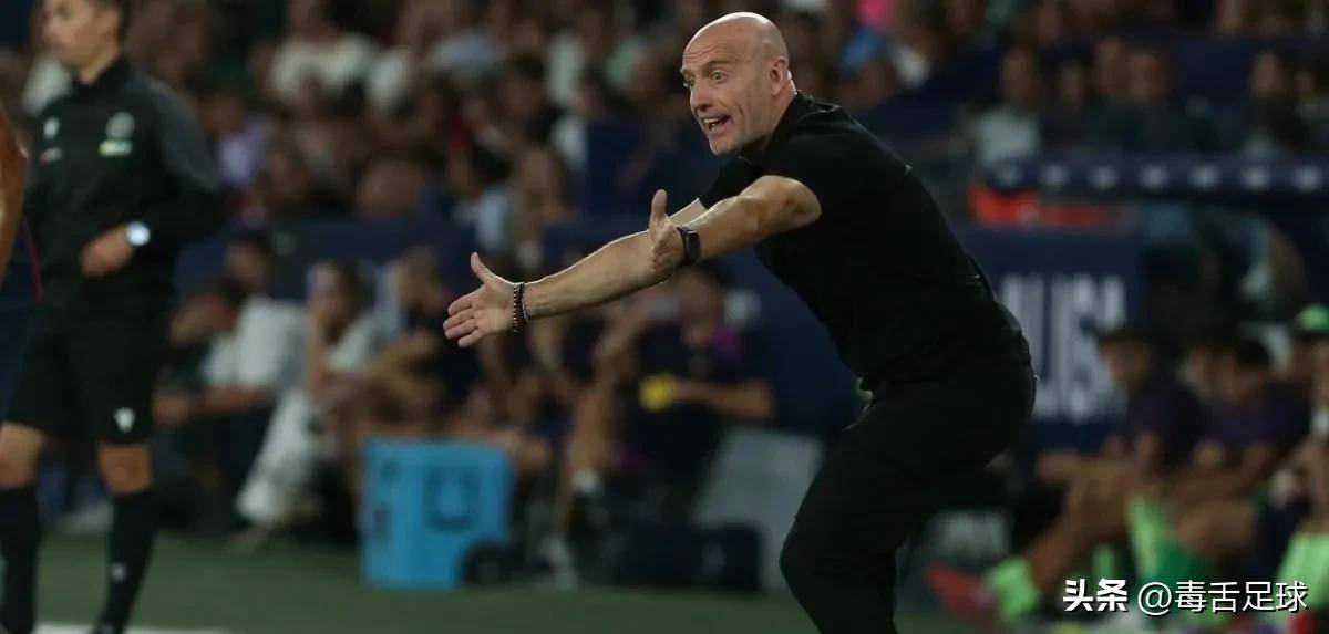 巴萨巨星受伤，对手抓住机会反超比分的简单介绍