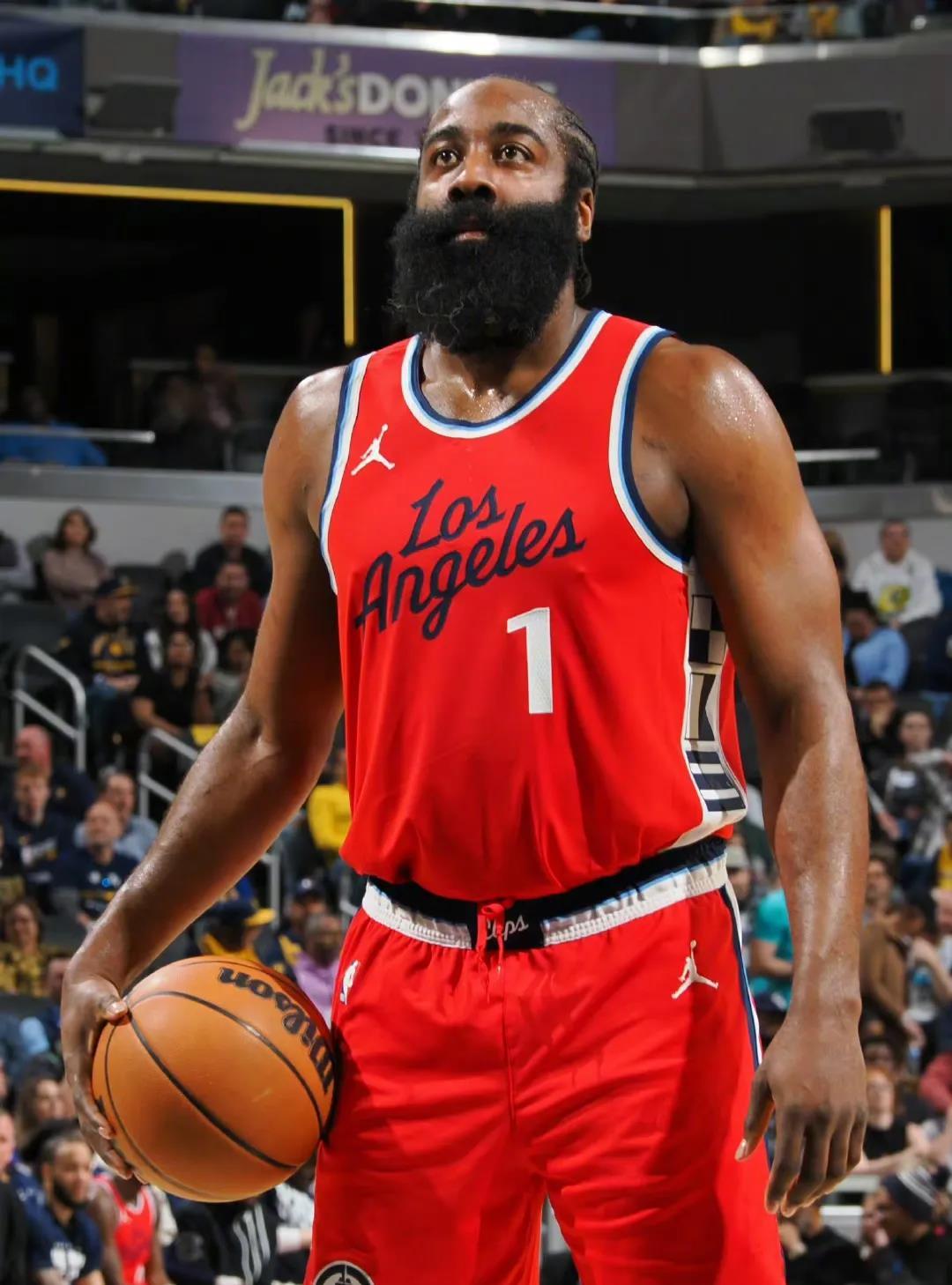 火箭客场负于老鹰,哈登独得30分难挽败局的简单介绍 火箭客场负于老鹰,哈登独得30分难挽败局的简单介绍