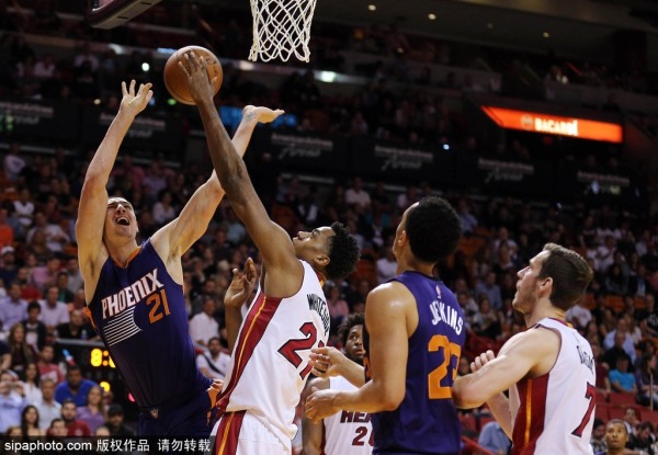 关于太阳大胜热火，收获三连胜的信息