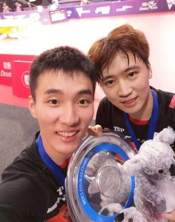 开云APP-波兰队横扫瑞典队，林高远惊艳四座