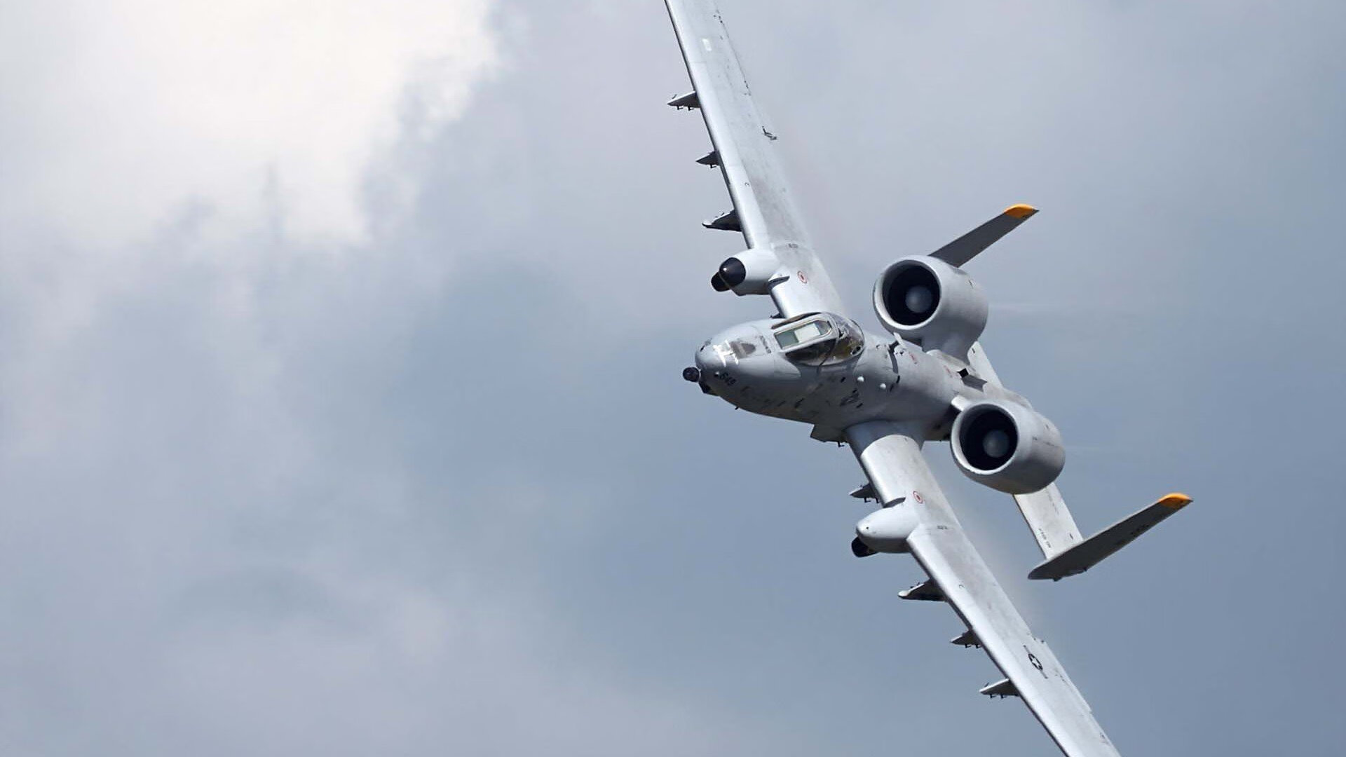 埃及狂胜毕尔巴鄂，本泽马一己之力导演的法老归来