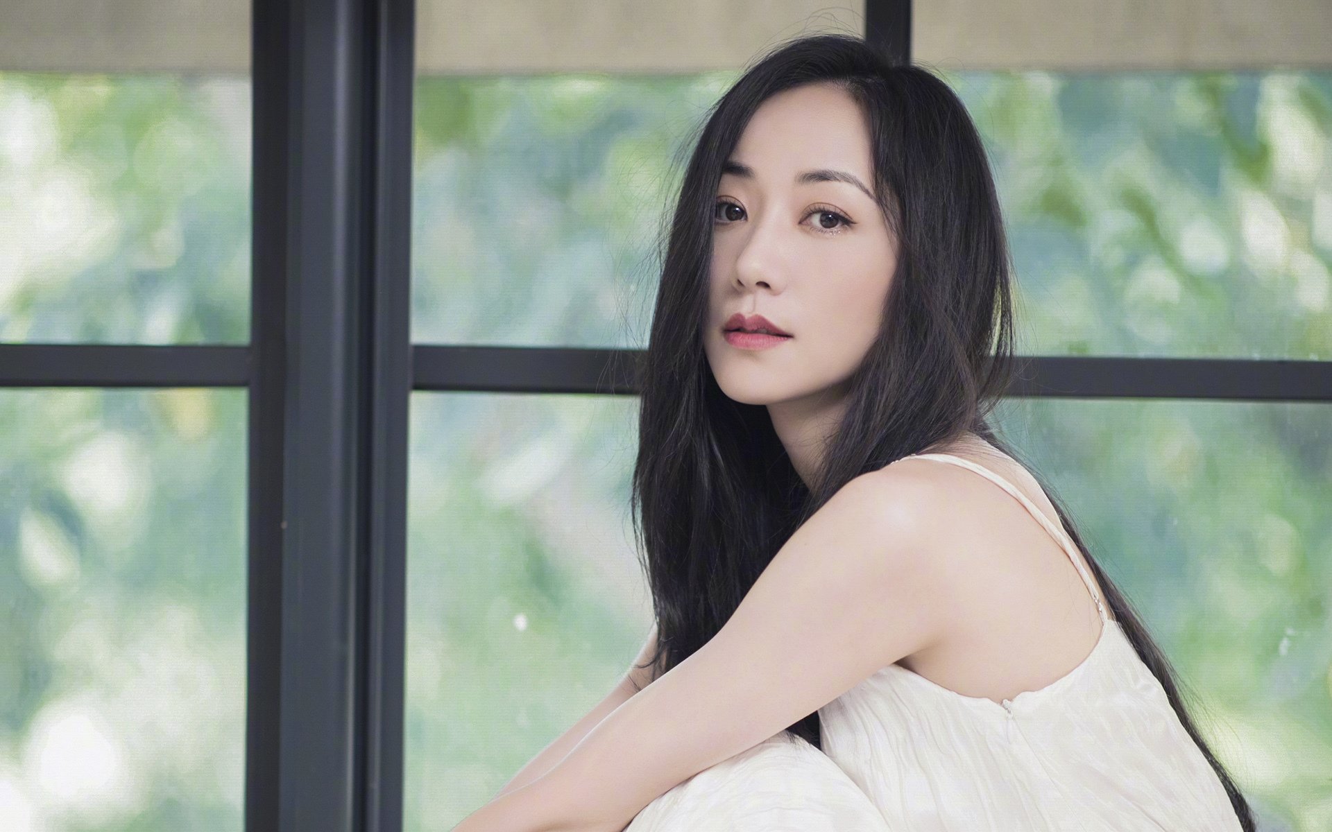 开云体育app-丹麦客场力斩尼斯，弗拉霍维奇独造三球彻底打爆防线—欧洲足坛的双重震撼