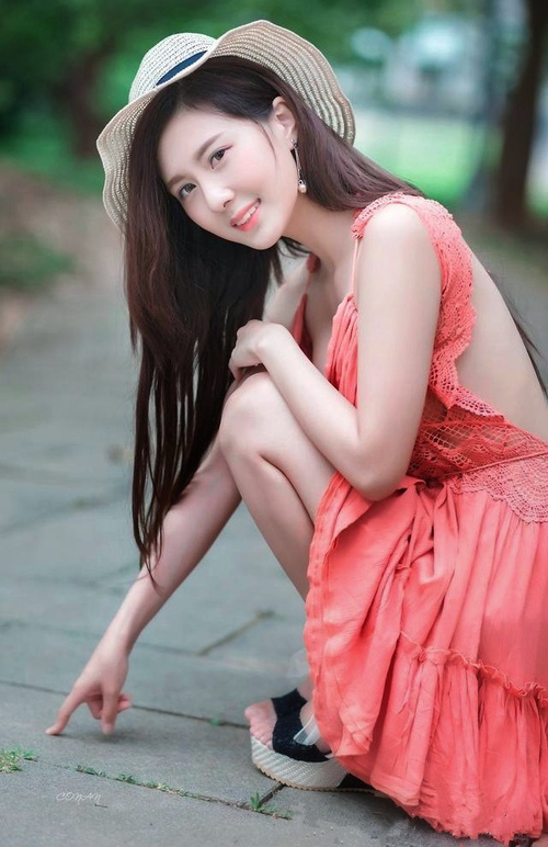 开云体育下载-群雄逐鹿2026世界杯G组，突尼斯铁骑横扫越南，卢卡库王者降临闪耀全场